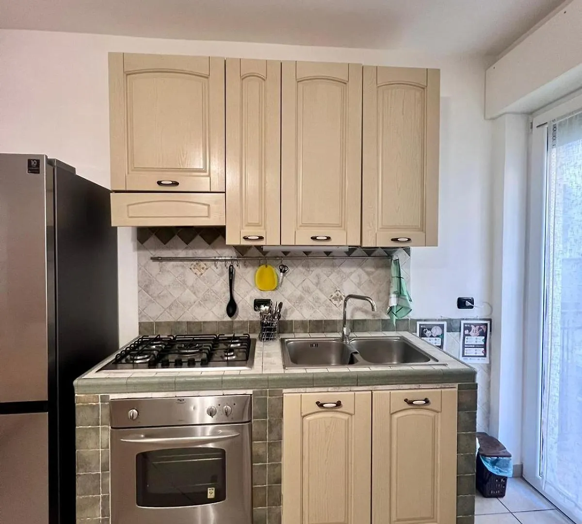 Apt Umi 24 Milán Apartmán